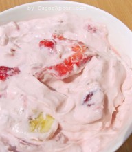 Simple Strawberry Cheesecake Salad