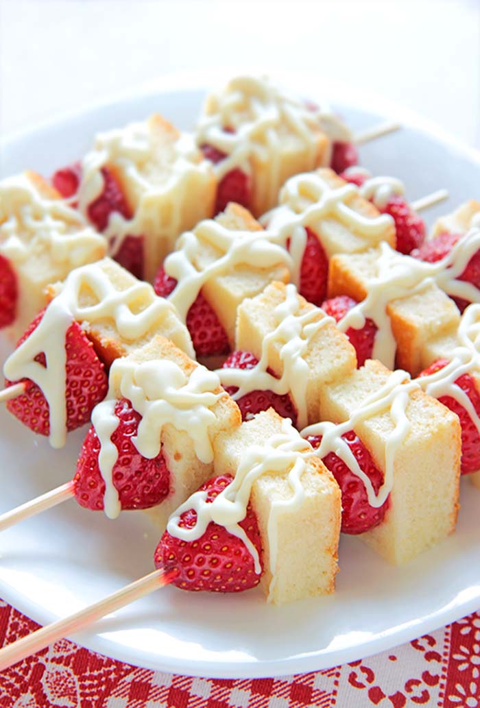 This strawberry Shortcake kabobs are your ticket to becoming a backyard-barbecue legend, perfect for 4th of July any other time you get the hankering to stick shortcake cubes and fruit on a skewer, drizzle with white chocolate and eat yourself sick.