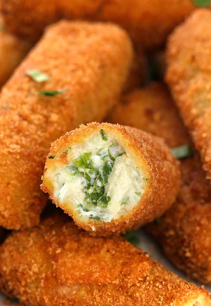 Easy Spinach Dip Cheese Sticks, a perfect party appetizer no matter the occasion.