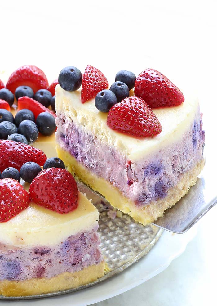 There’s never a bad reason to have cheesecake, and this Summer Berry Cheesecake is perfect any day of the year, but especially right now as you’re planning out your Memorial Day or fourth of July barbecues and picnics.