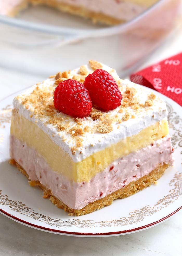  “Creaminess”, “coolness”, “tartness”, “sweetness” — these are powerful words to describe the taste of No Bake Raspberry Cheesecake Lasagna.