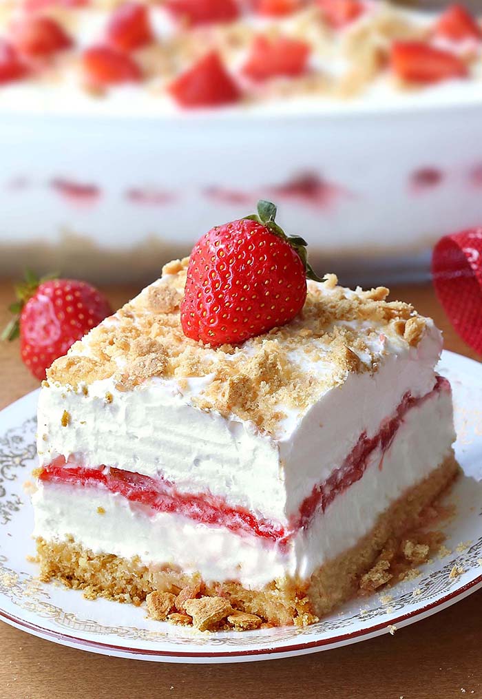 No Bake Strawberry Cheesecake Lasagna No Bake Strawberry Cheesecake Lasagna -a dessert lasagna with graham cracker crust, cream cheese filling, strawberries and cream topping, will make all Your Strawberries and Cream dreams come true. This is your ticket to becoming a backyard-barbecue legend, perfect for 4th of July or any other family get-togethers. 