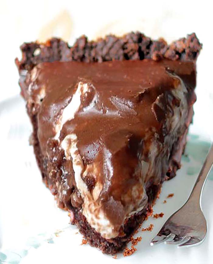 Fudgy, incredibly rich and decadent this Chocolate Fudge Brownie Pie is the BEST Brownie Pie you’ll EVER make.